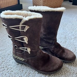 UGG Australia Kona 5183 Brown Boots-Women’s Size 8